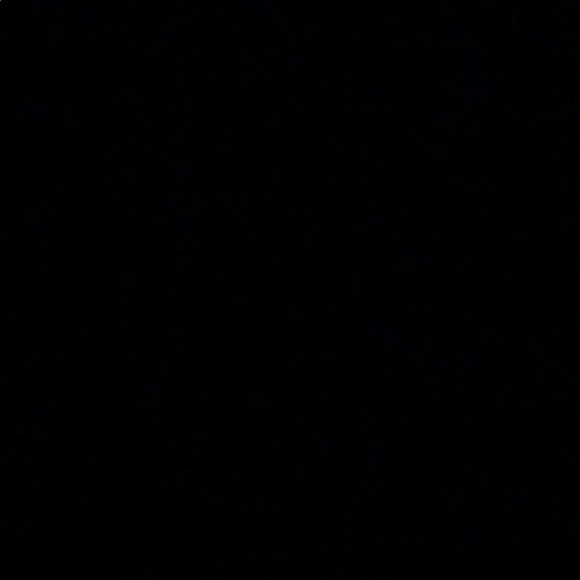 Meet your Posher, Juliana - Picture 1 of 1